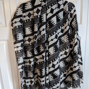 Geometric Scarf